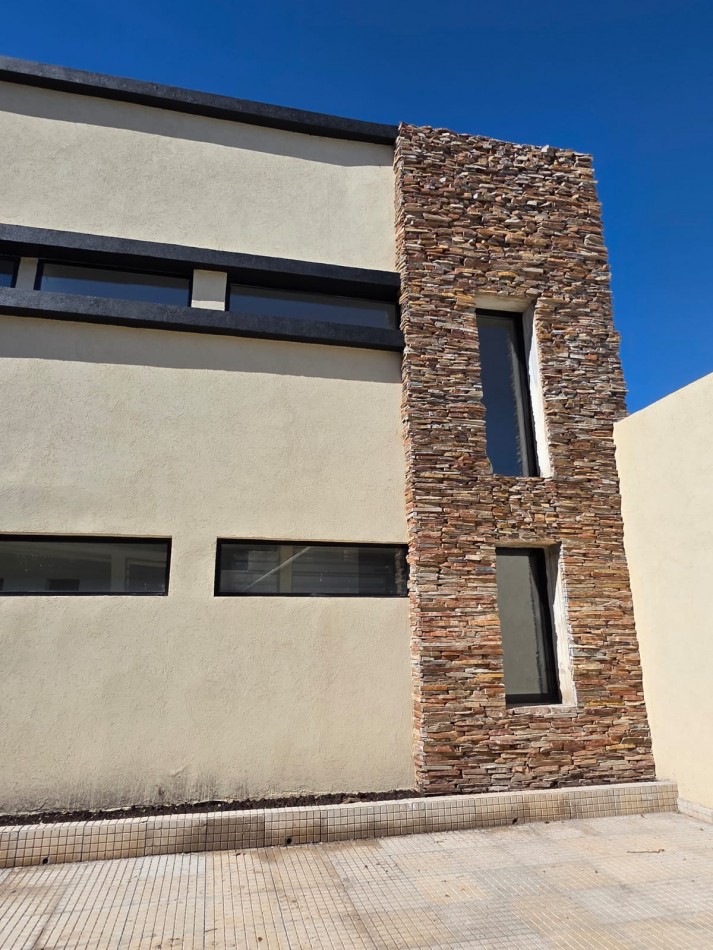 Duplex 3 dormitorios en Ituzaingo