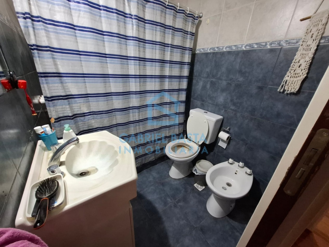 3 casas en bloque Merlo centro