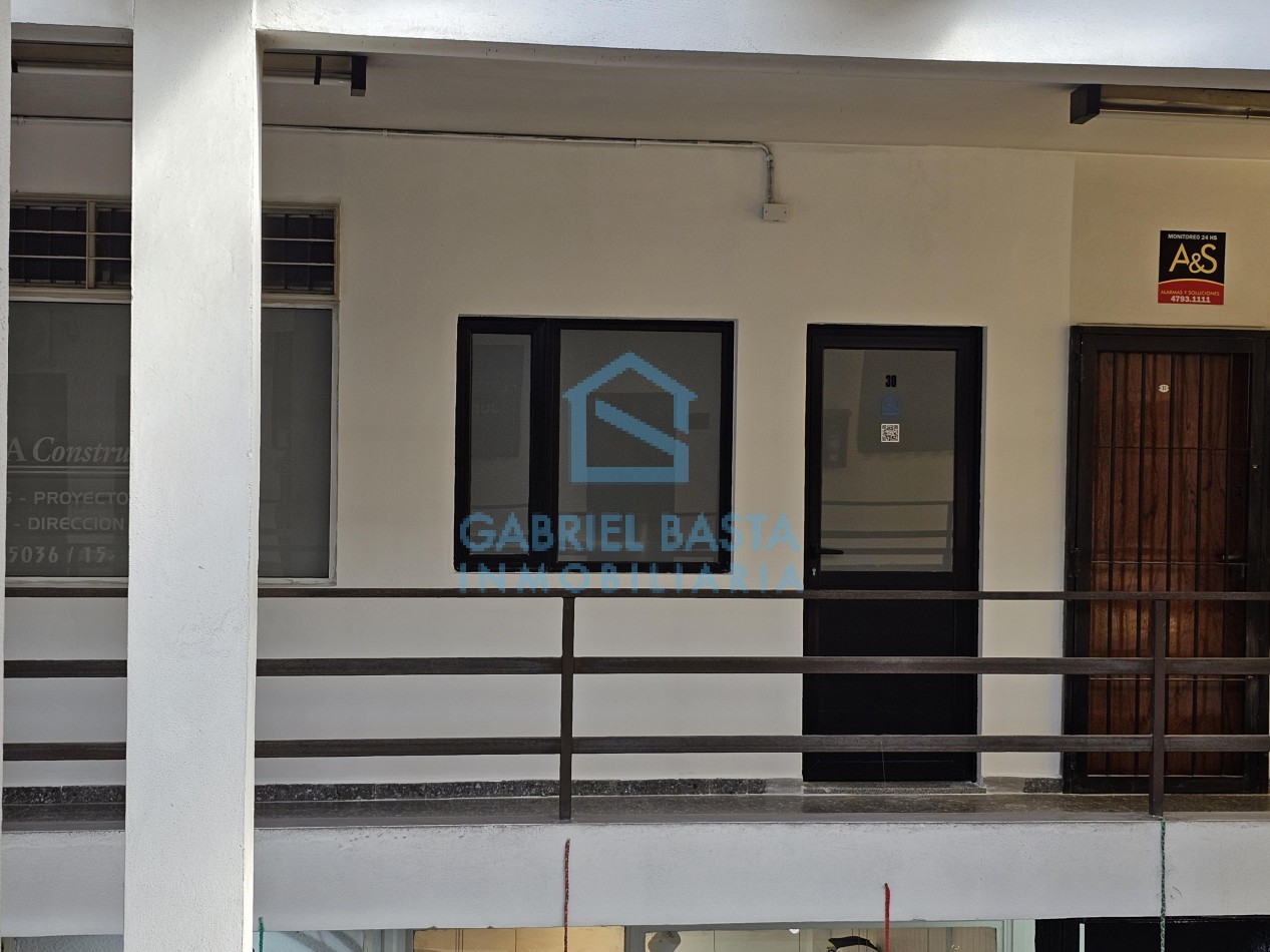 Oficina sobre Avenida Libertador
