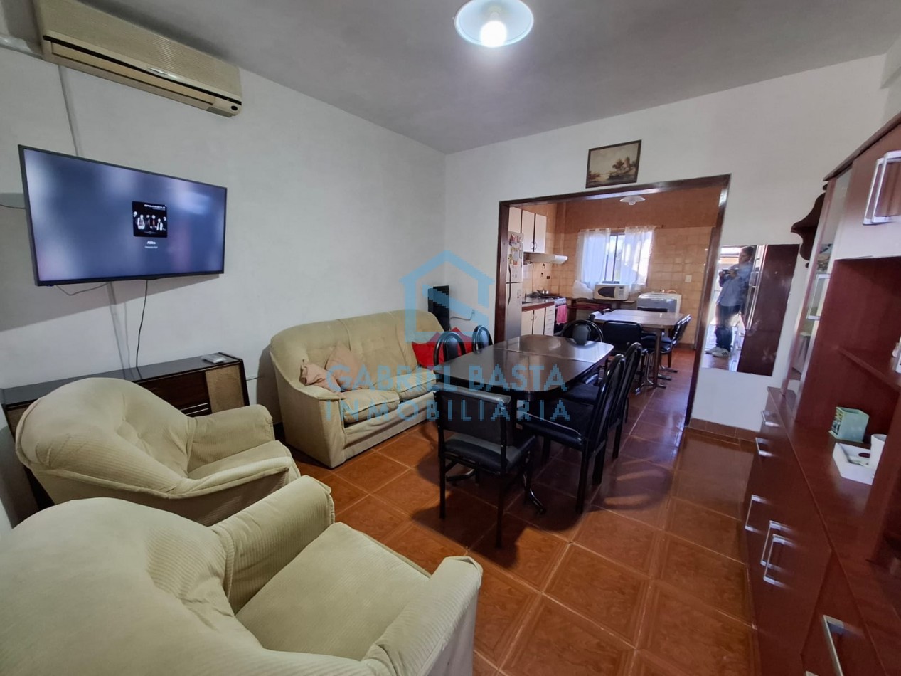 3 casas en bloque Merlo centro