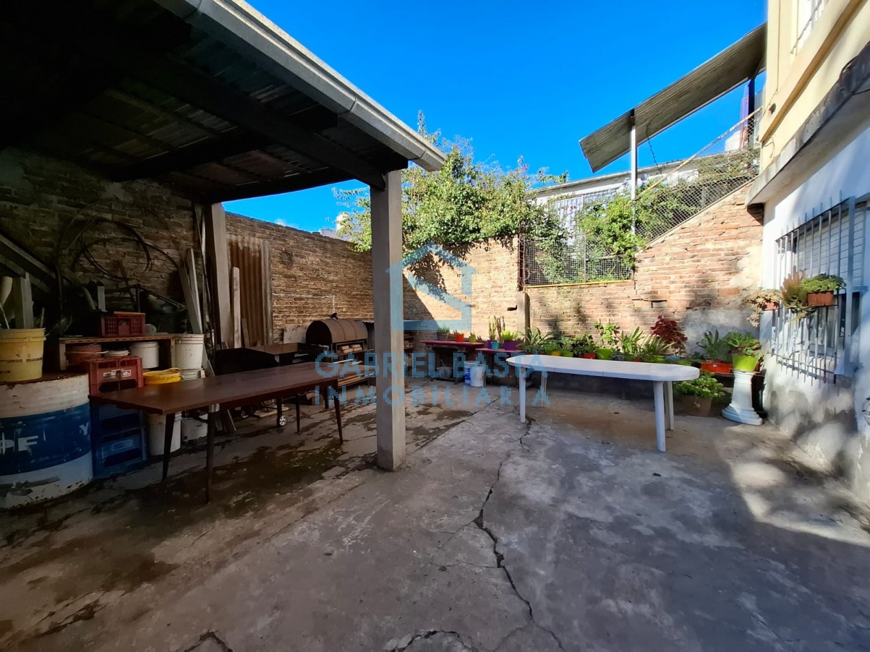 3 casas en bloque Merlo centro