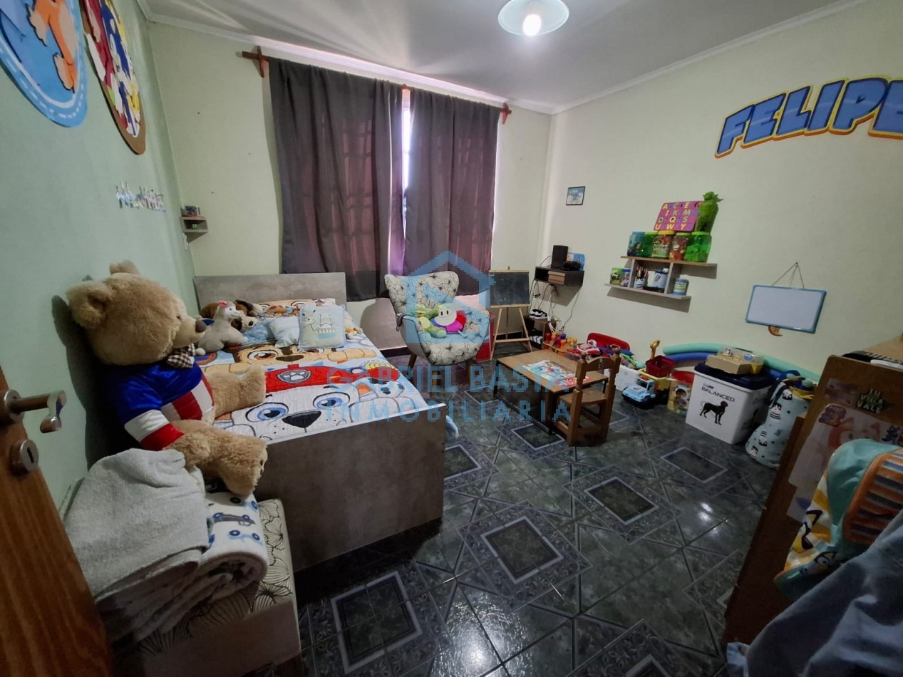 3 casas en bloque en Merlo centro