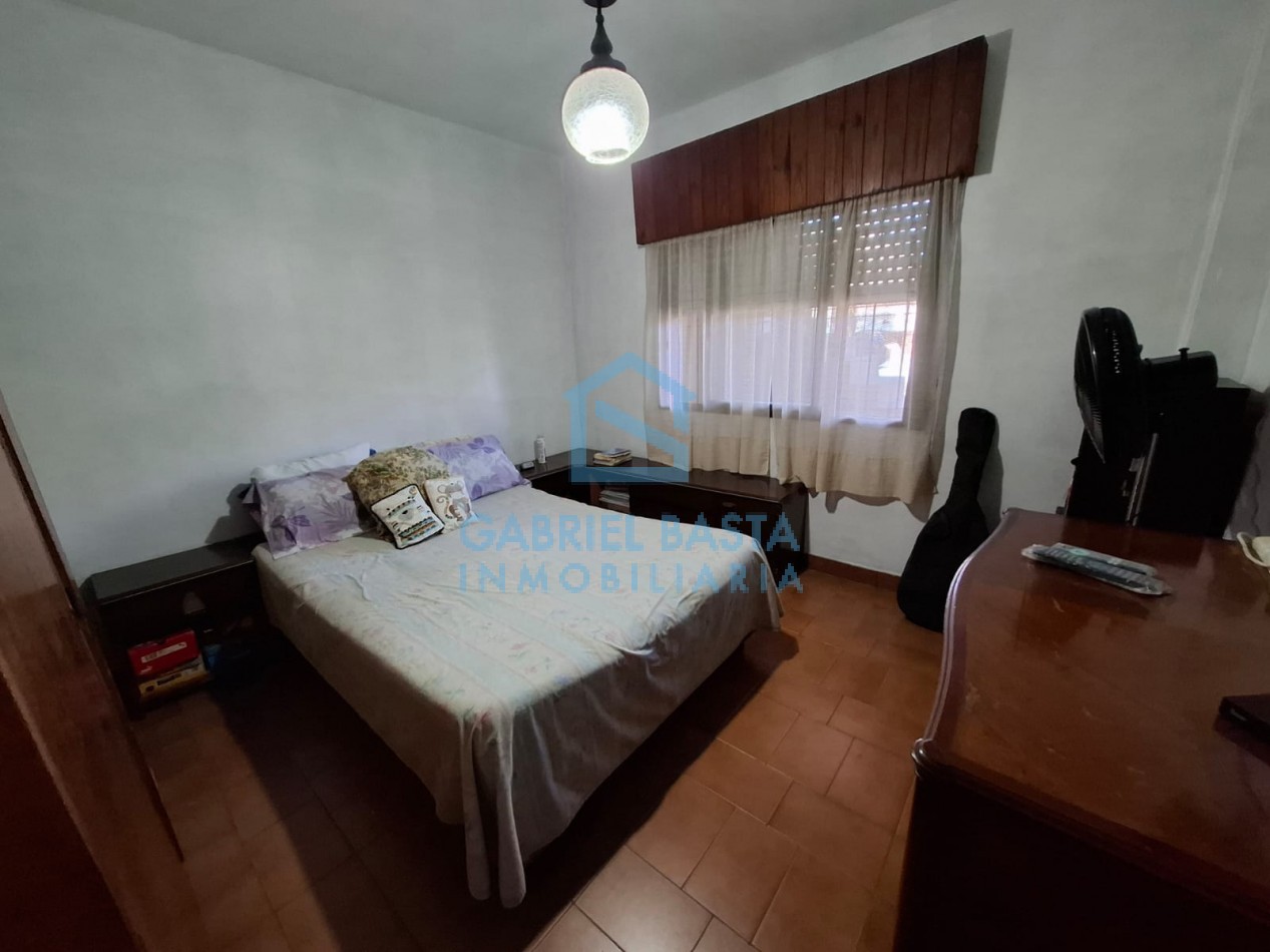 3 casas en bloque Merlo centro