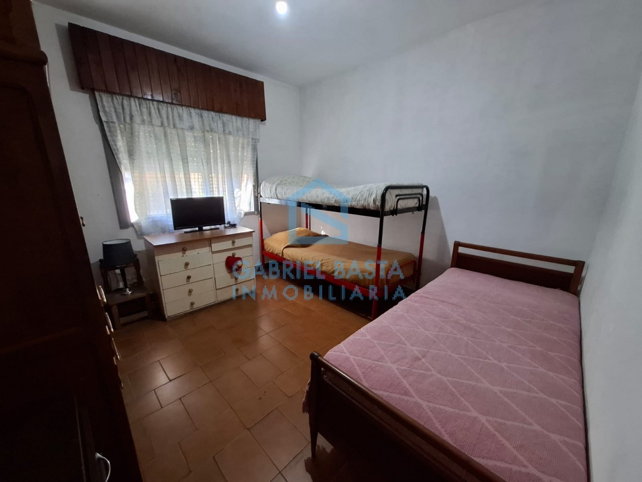 3 casas en bloque Merlo centro