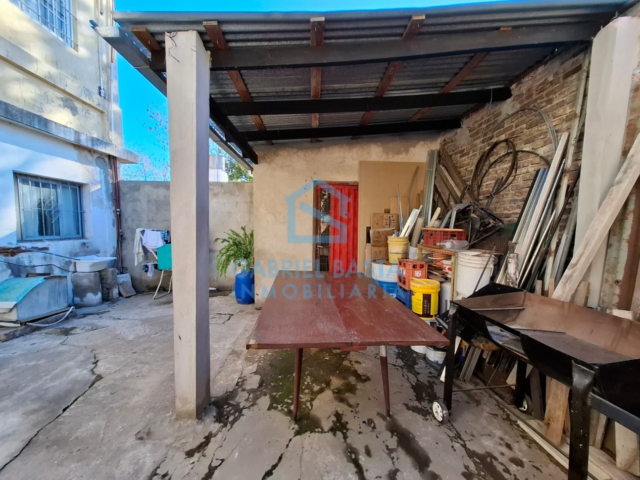 3 casas en bloque Merlo centro