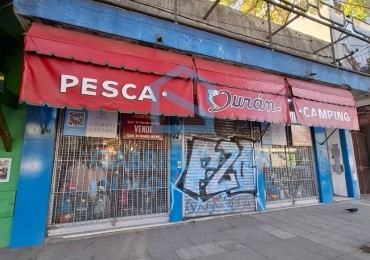 Local sobre Av Libertador