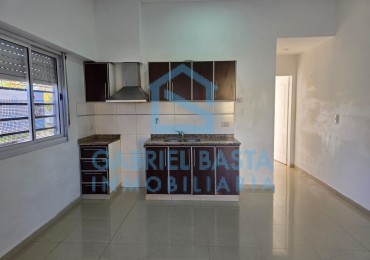 Departamento 2 ambientes con cochera